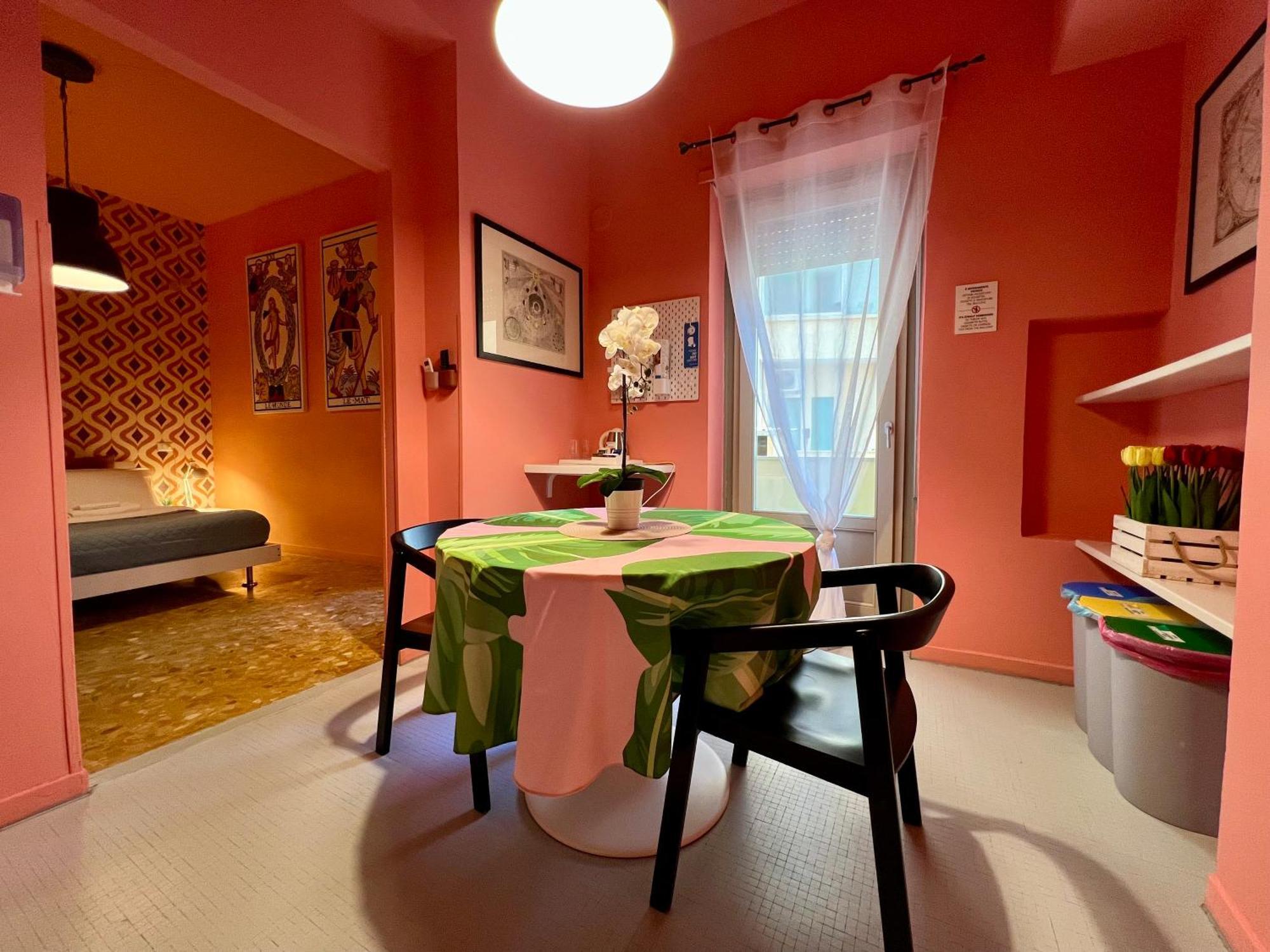 Guest House Sonnino 37 Кальяри Экстерьер фото